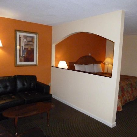 Mount Vernon Inn Sumter Esterno foto