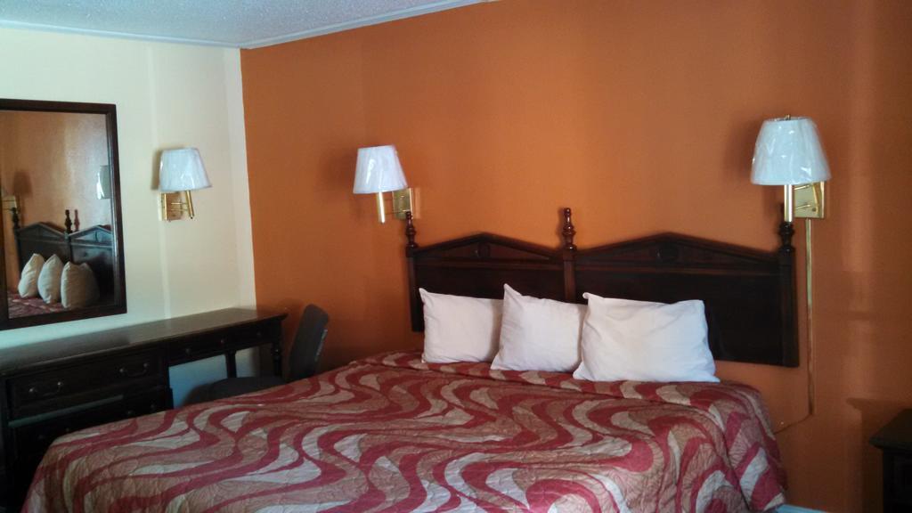 Mount Vernon Inn Sumter Esterno foto