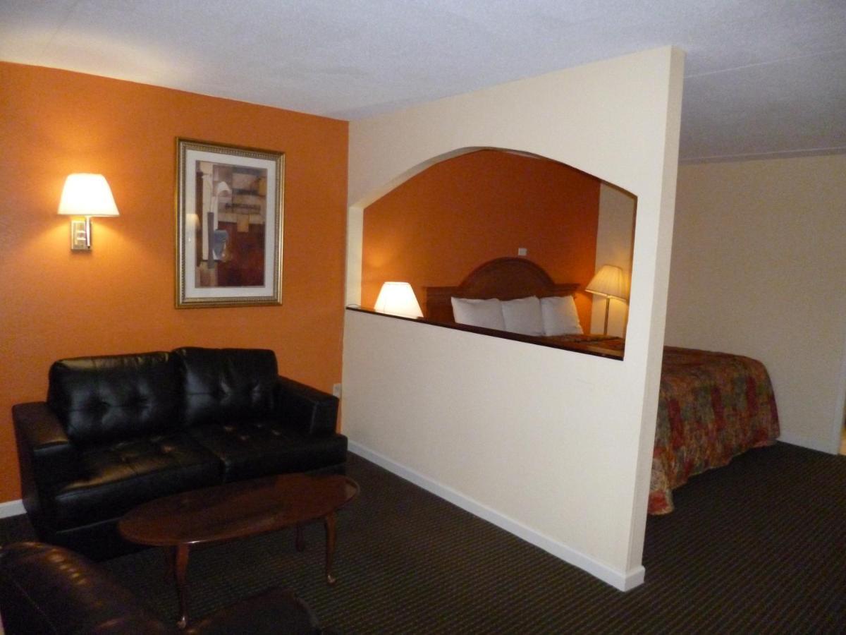 Mount Vernon Inn Sumter Esterno foto